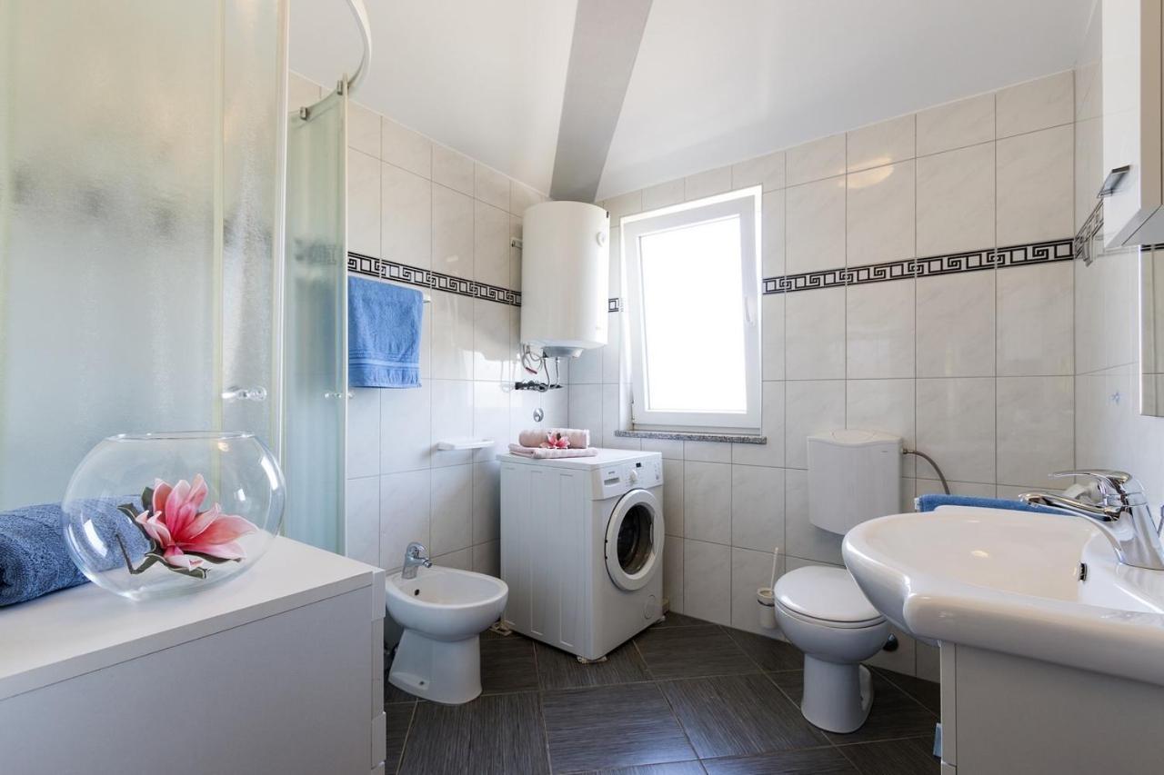 Apartment Carmen Pula Zewnętrze zdjęcie