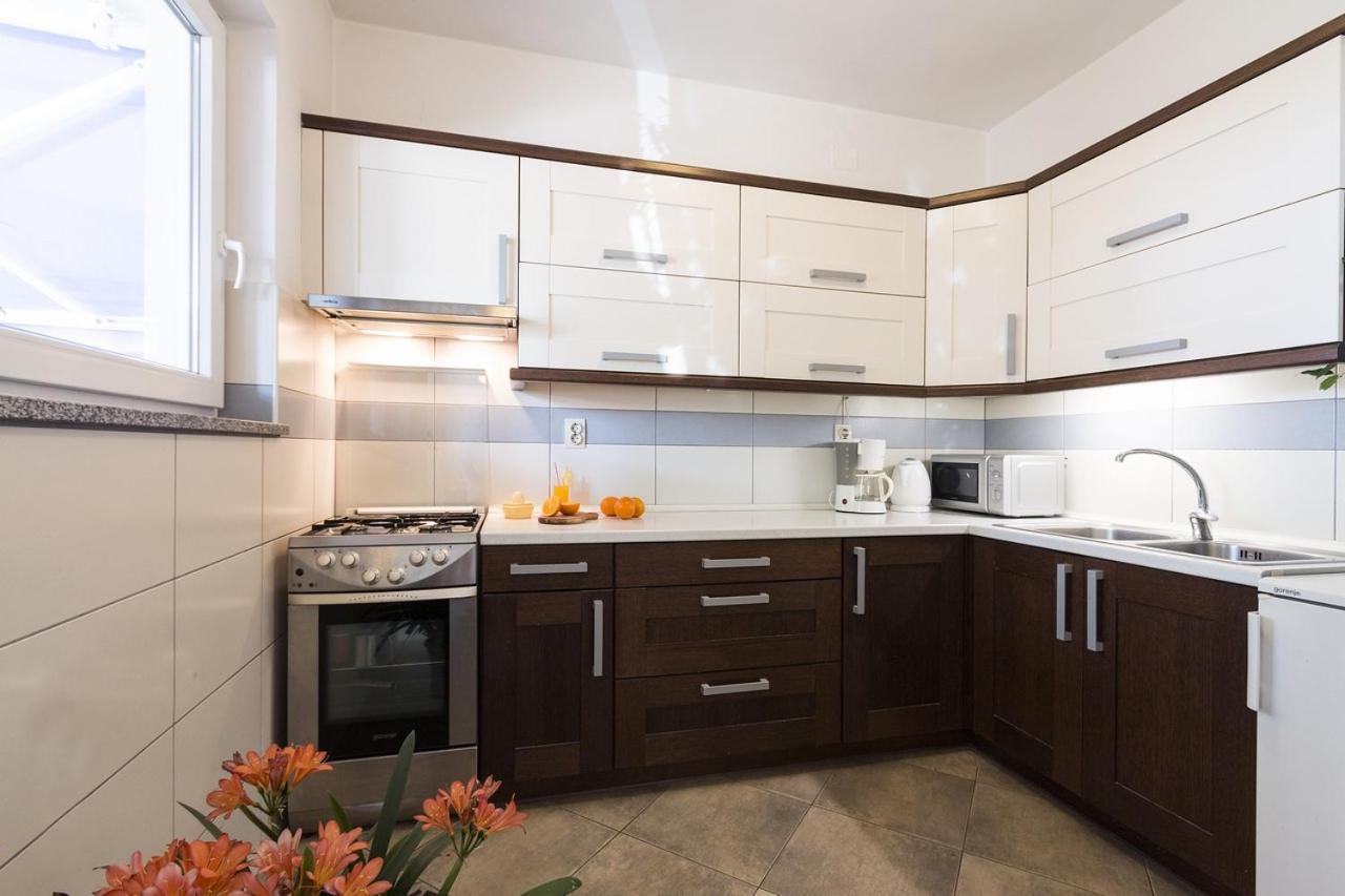 Apartment Carmen Pula Zewnętrze zdjęcie